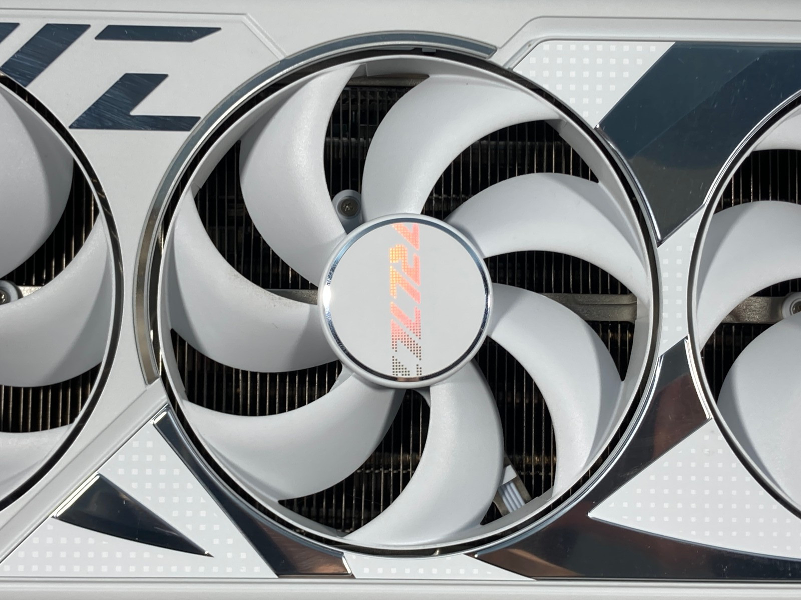 BH 2 GET 1 OFFER ASUS ROG Stri - огляд і ціна Rtx 4090 24Gb Graphics Card